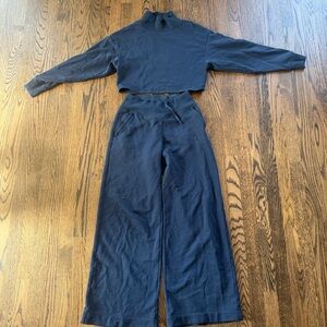 ALO Yoga Navy Wide Leg Set